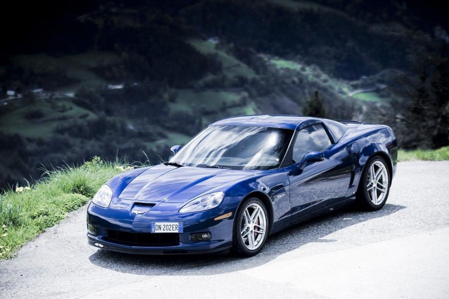  Chevrolet Corvette Z06 2008 года  (фото 2 из 33)